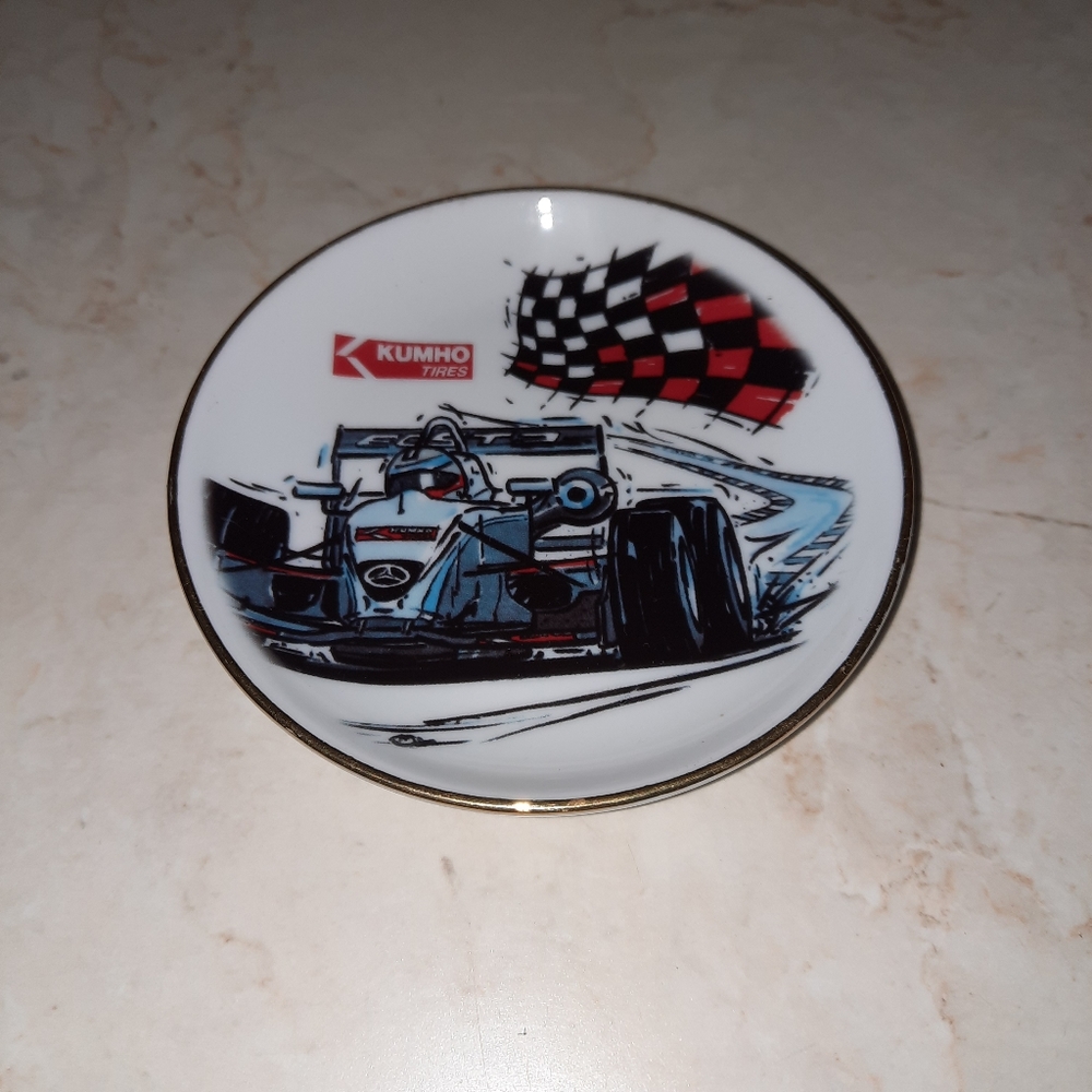Kumho Tires Souvenir Plate  Reutter Porzellan Germany